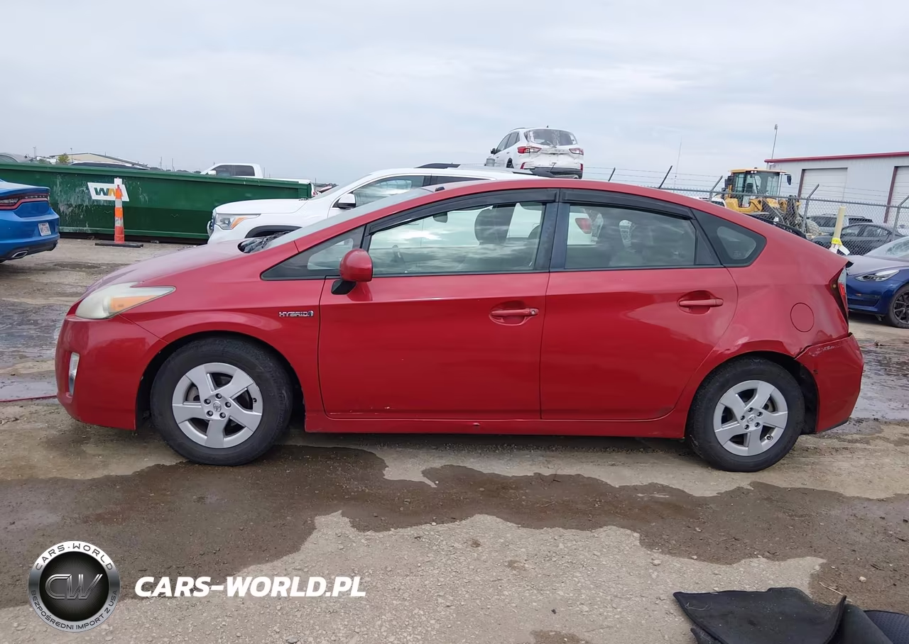 2011 Toyota Prius Three VIN:JTDKN3DU8B5367551 - 14
