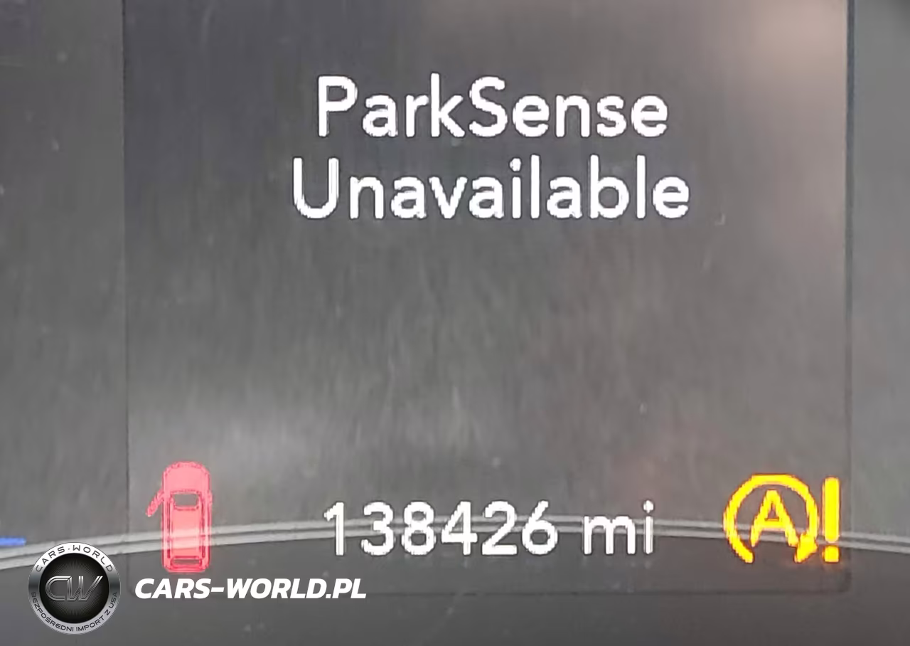 2018 Chrysler Pacifica Touring L VIN:2C4RC1BG4JR155365 - 15