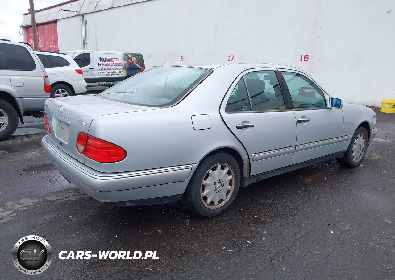 1999 Mercedes-Benz E 320 Awd VIN:WDBJF82H0XX019667 - 4