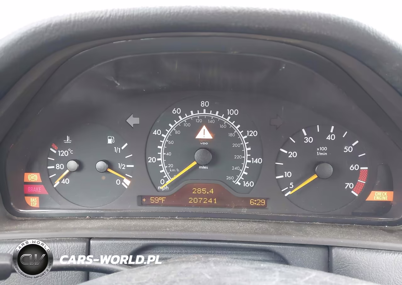 1999 Mercedes-Benz E 320 Awd VIN:WDBJF82H0XX019667 - 7