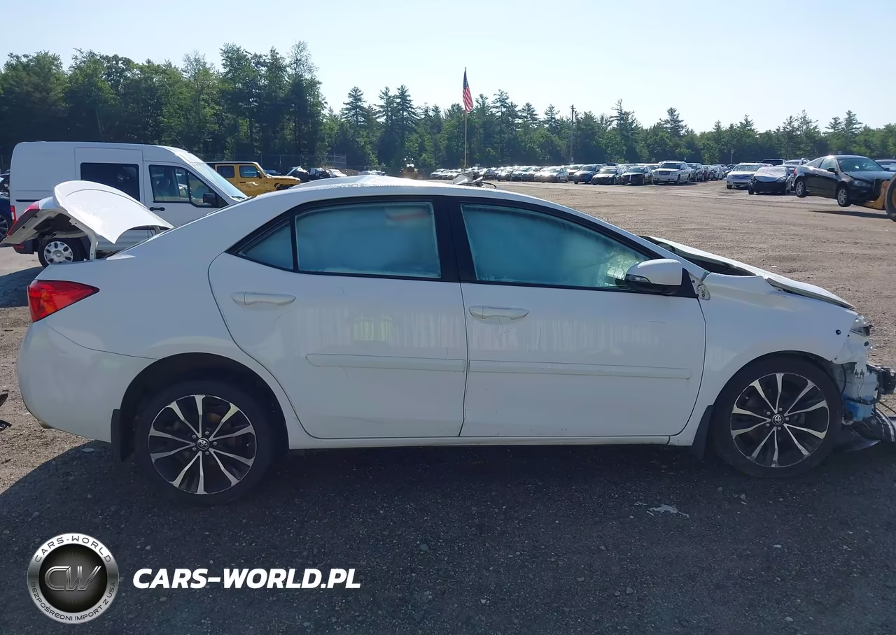 2019 Toyota Corolla Se VIN:2T1BURHE9KC194392 - 13