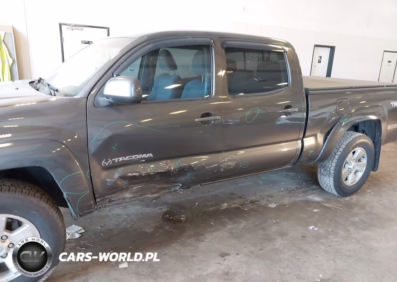 2011 Toyota Tacoma Base V6 VIN:3TMMU4FN4BM027685 - 6