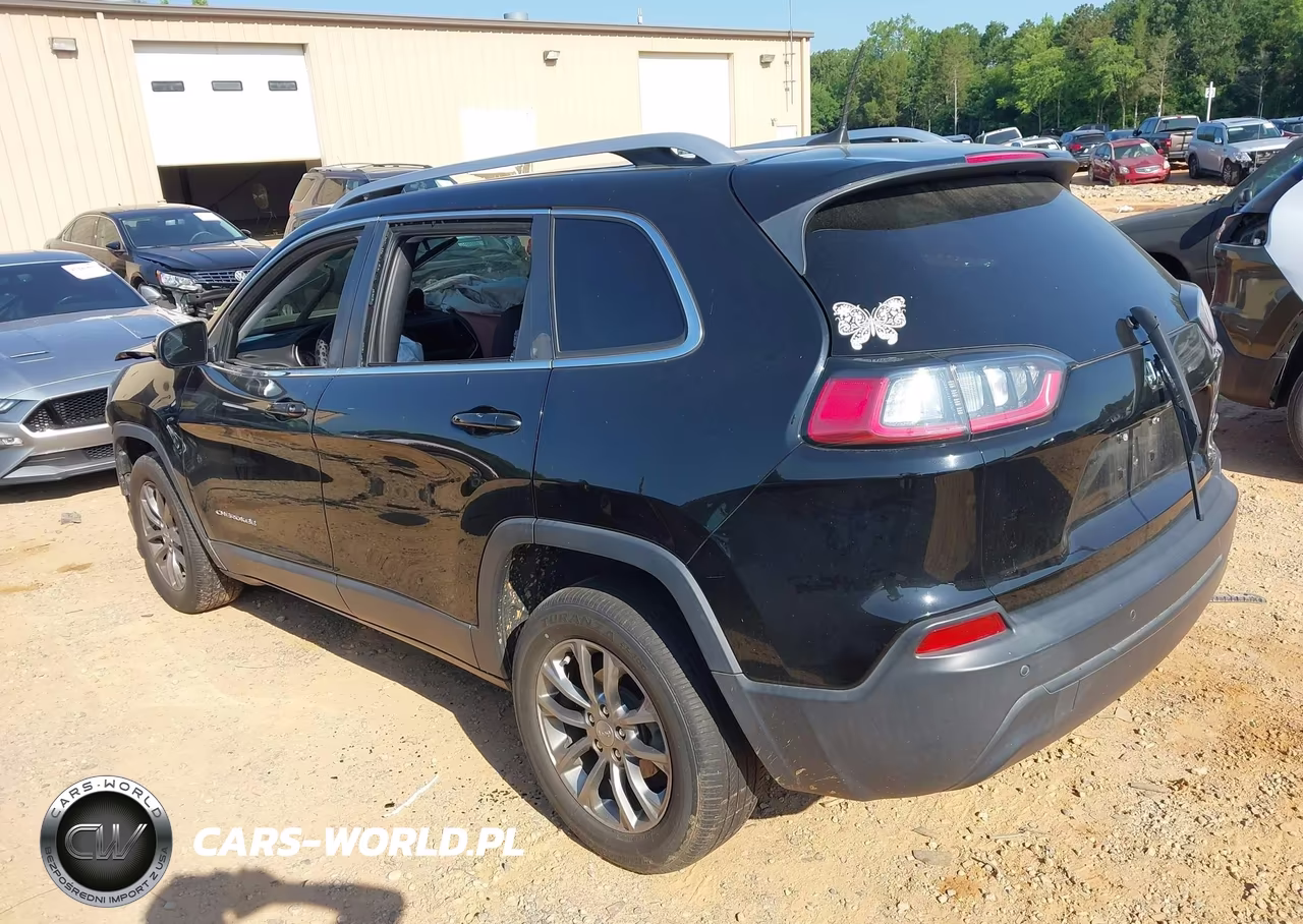2019 Jeep Cherokee Latitude Plus Fwd VIN:1C4PJLLB8KD434236 - 3