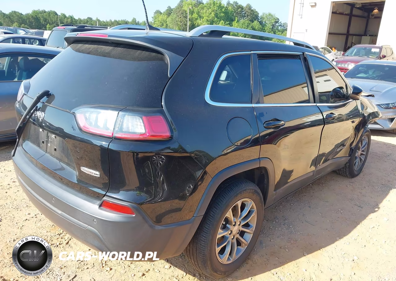 2019 Jeep Cherokee Latitude Plus Fwd VIN:1C4PJLLB8KD434236 - 4