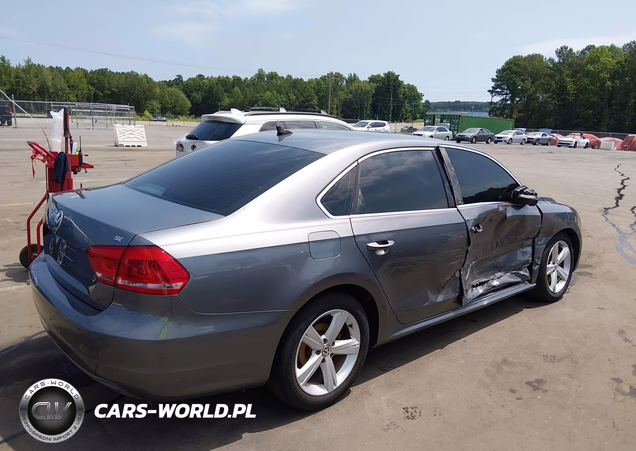 2013 Volkswagen Passat 2.5L Se VIN:1VWBP7A36DC018106 - 4