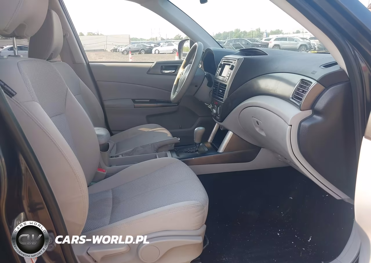 2013 Subaru Forester 2.5X Premium VIN:JF2SHADC2DH443805 - 5