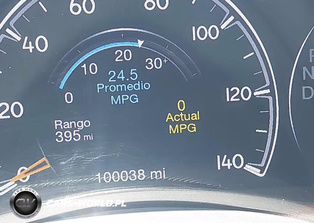 2019 Jeep Grand Cherokee Upland 4X4 VIN:1C4RJFAG3KC538115 - 15