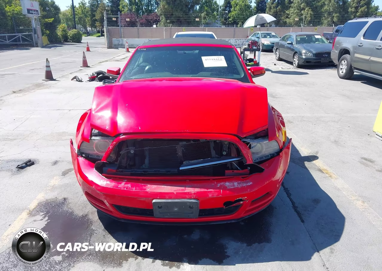 2014 Ford Mustang V6-V6 Premium VIN:1ZVBP8EM8E5310628 - 12