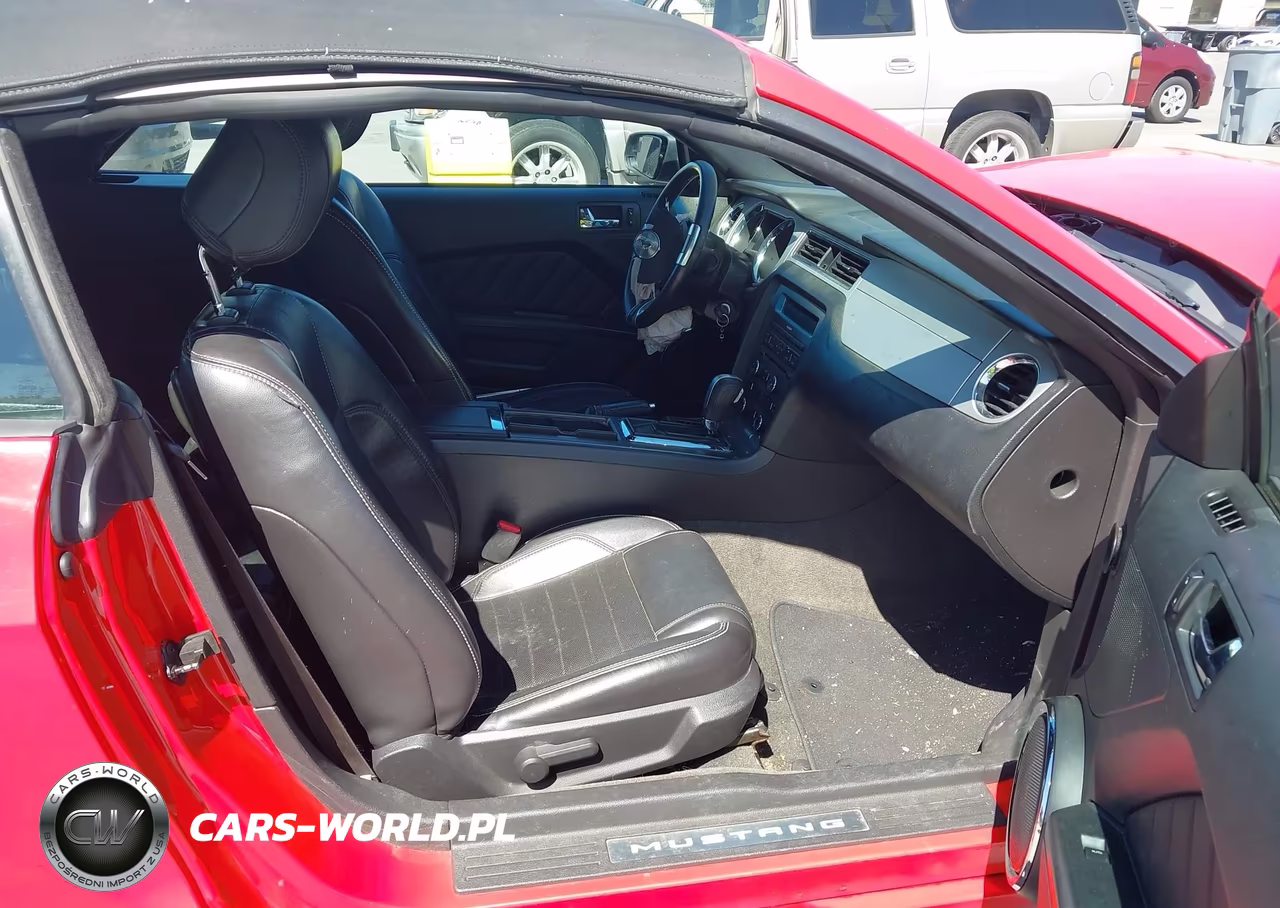 2014 Ford Mustang V6-V6 Premium VIN:1ZVBP8EM8E5310628 - 5
