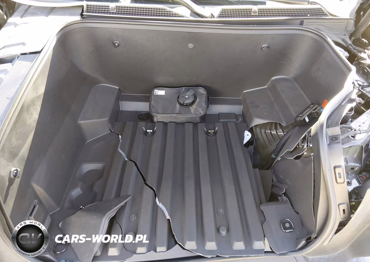 2024 Chevrolet Silverado Ev First-Edition Rst 4Wd VIN:1GC40ZEL4RU302549 - 9