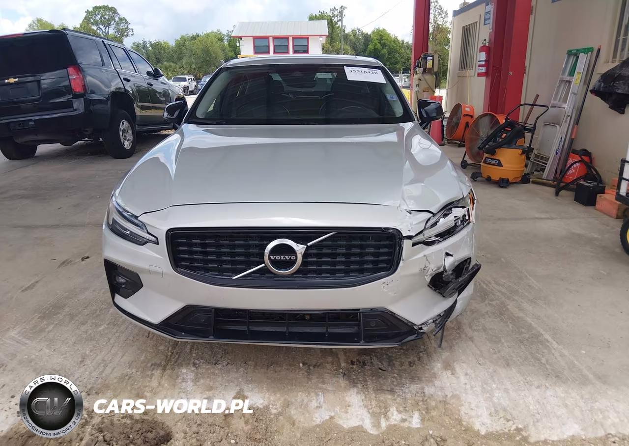 2022 Volvo S60 B5 Momentum VIN:7JRL12FZ1NG155636 - 12