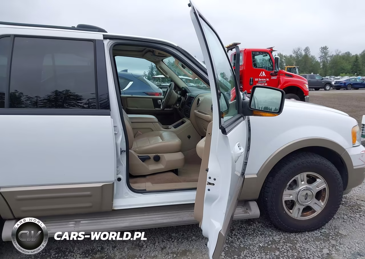 2004 Ford Expedition Eddie Bauer VIN:1FMFU18L74LB58984 - 5