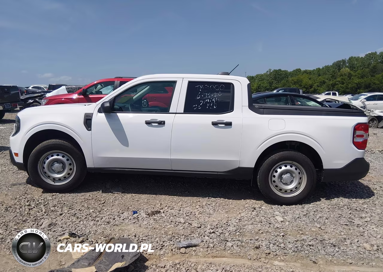 2025 Ford Maverick Xl VIN:3FTTW8BA0SRB43582 - 14