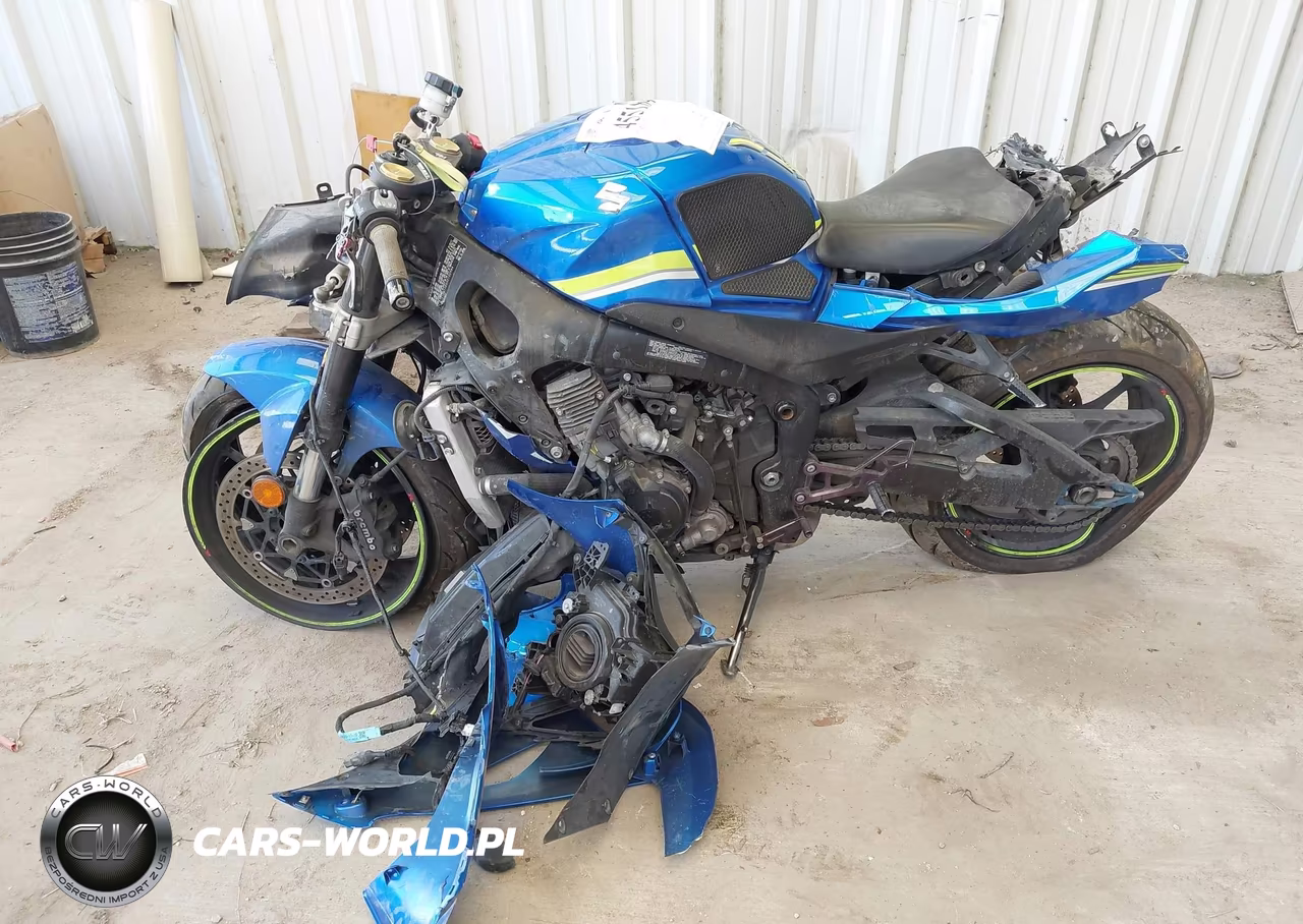2017 Suzuki Gsx-R1000 VIN:JS1DM11BXH2100984 - 14
