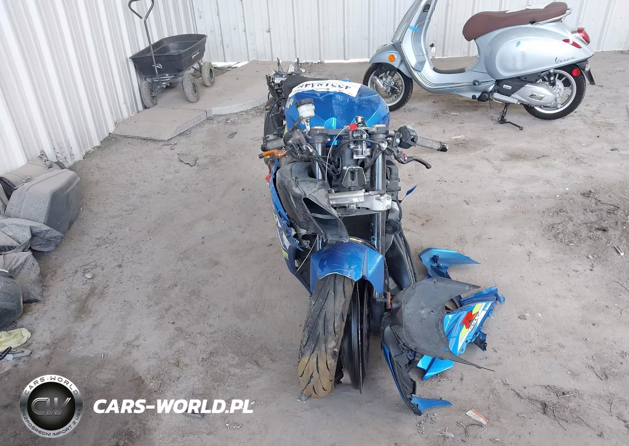 2017 Suzuki Gsx-R1000 VIN:JS1DM11BXH2100984 - 5