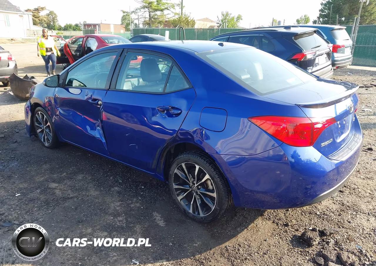 2019 Toyota Corolla Se VIN:2T1BURHE4KC129014 - 3