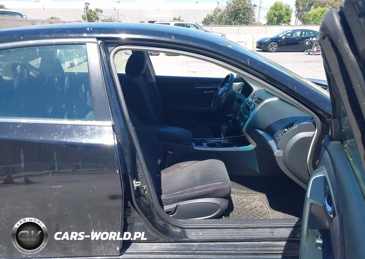 2013 Nissan Altima 2.5 S VIN:1N4AL3AP5DN449424 - 5