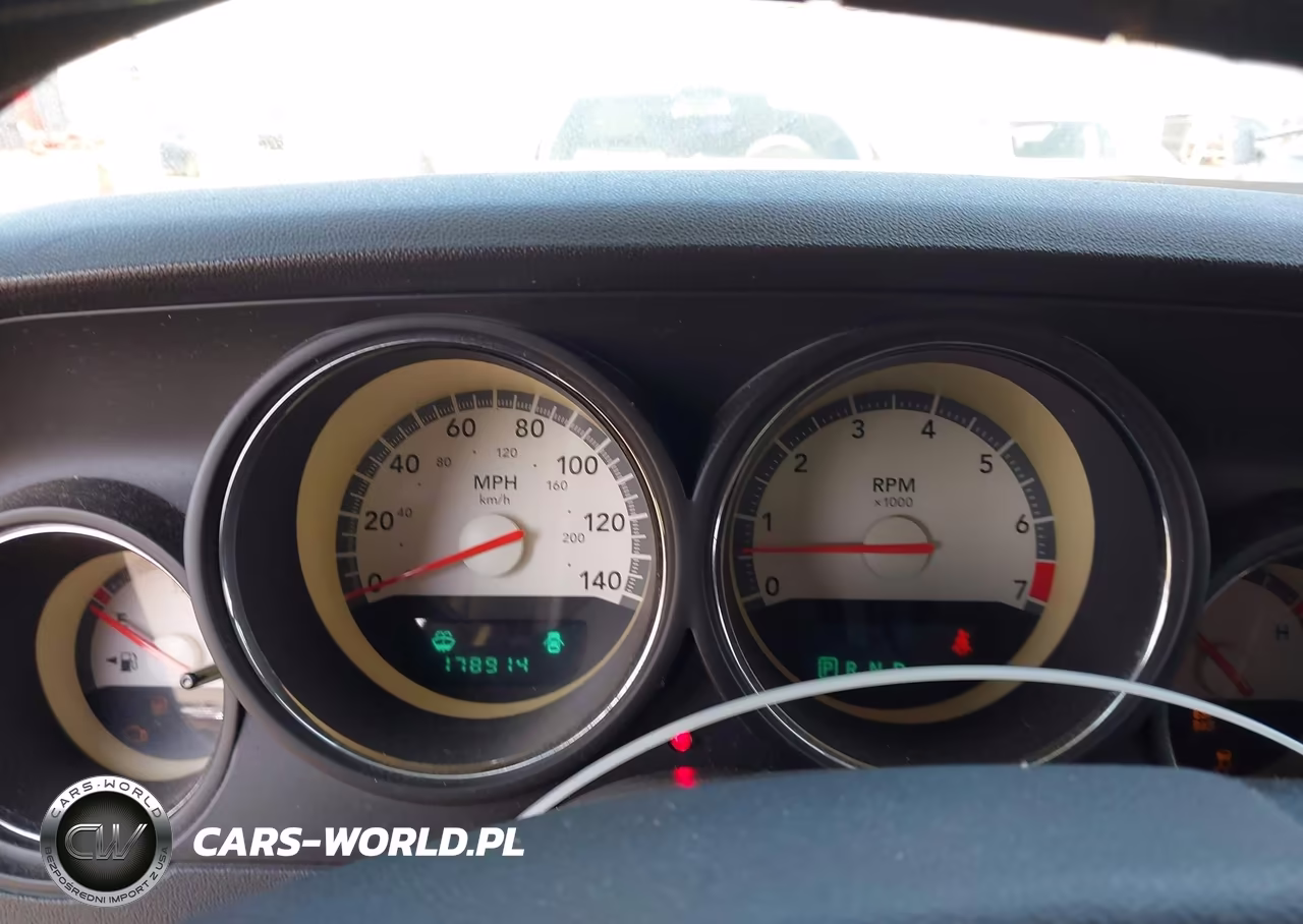 2009 Dodge Challenger Se VIN:2B3LJ44V79H598668 - 7