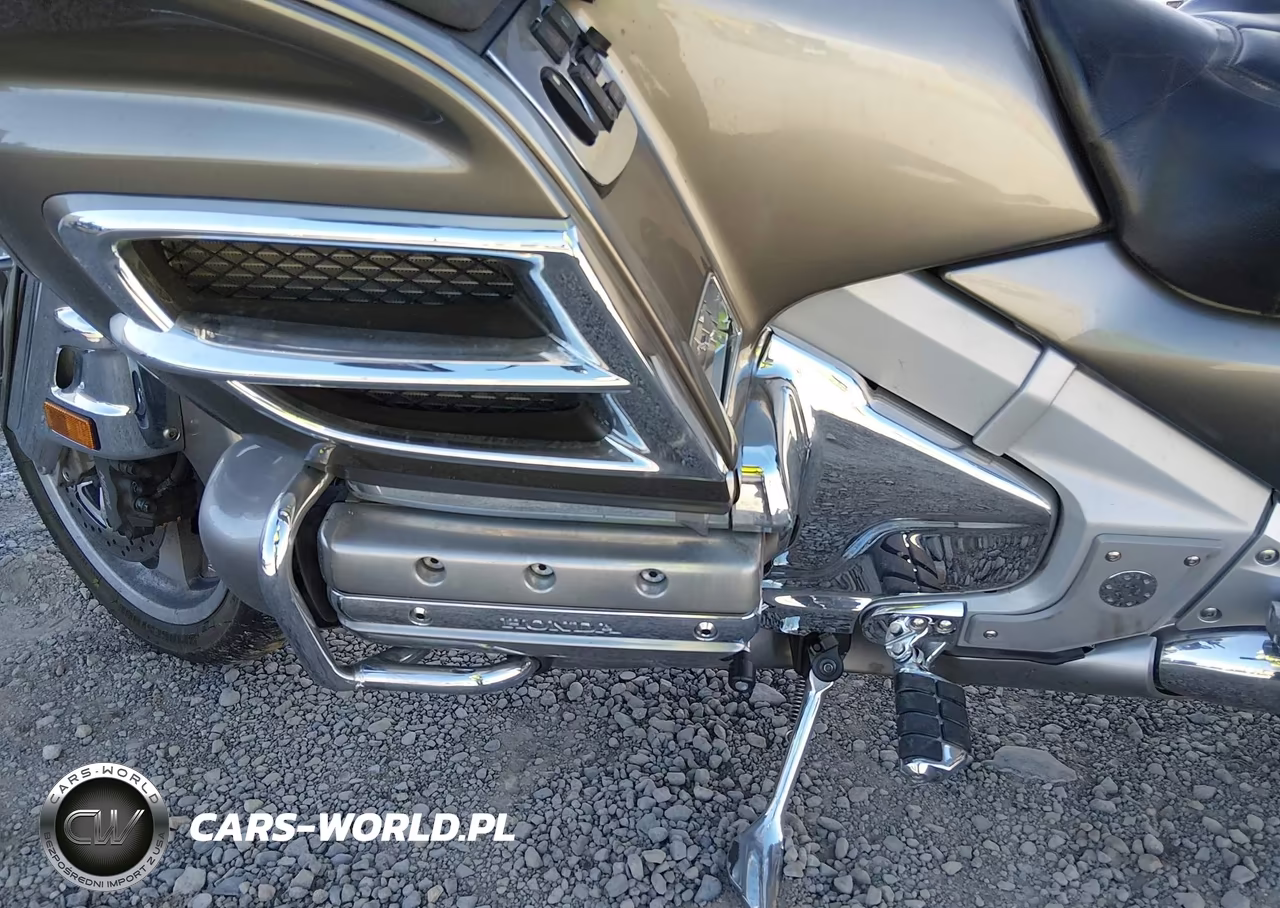 2006 Honda Gl1800 VIN:1HFSC47H46A508144 - 9