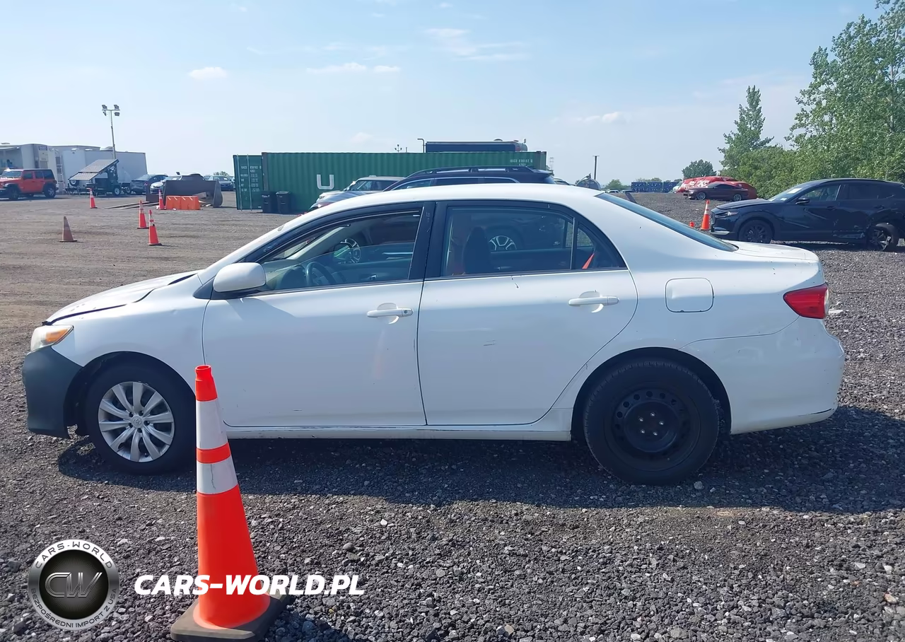 2013 Toyota Corolla Le VIN:5YFBU4EE1DP171330 - 14
