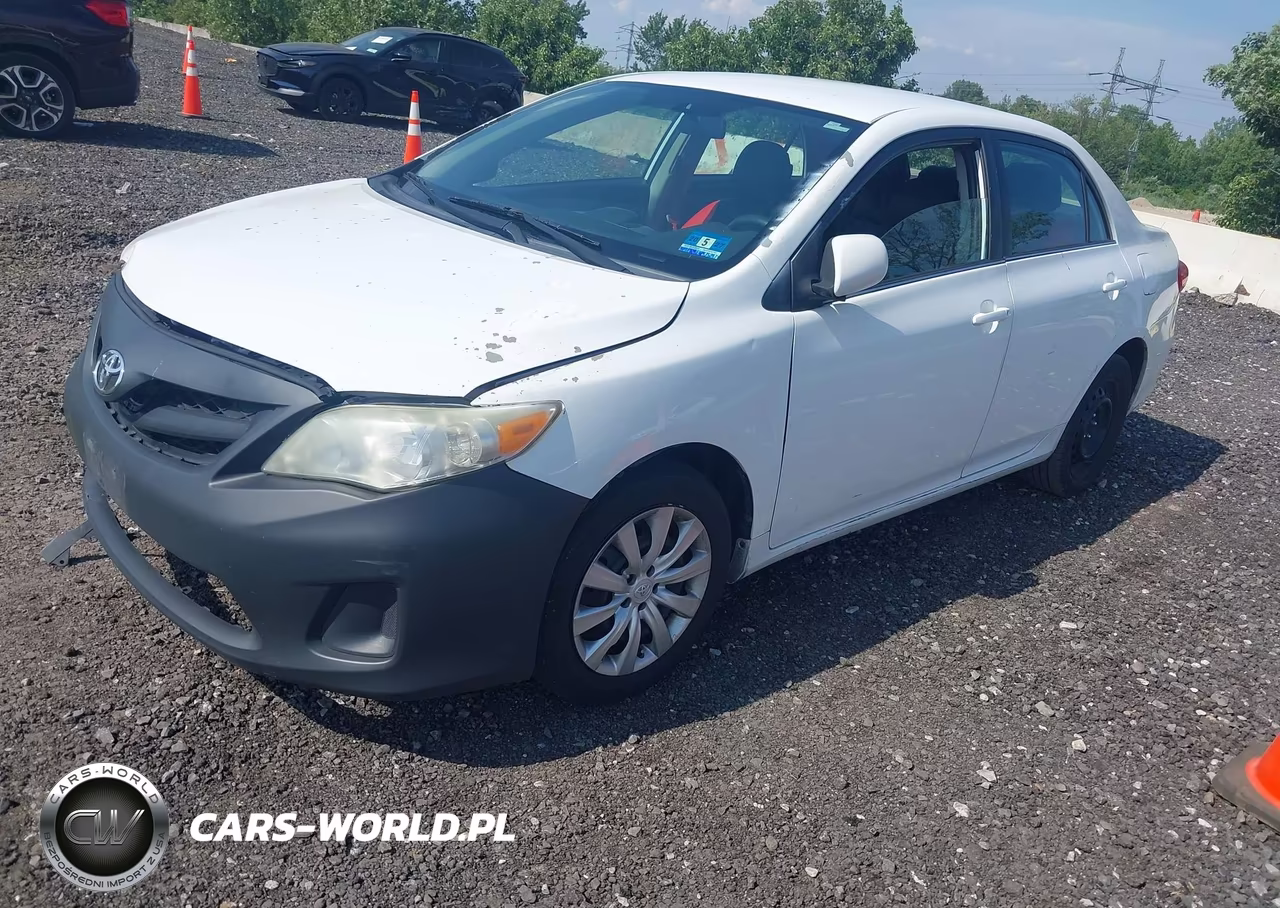 2013 Toyota Corolla Le VIN:5YFBU4EE1DP171330 - 2