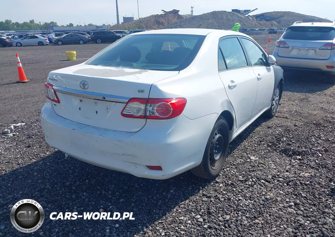 2013 Toyota Corolla Le VIN:5YFBU4EE1DP171330 - 4