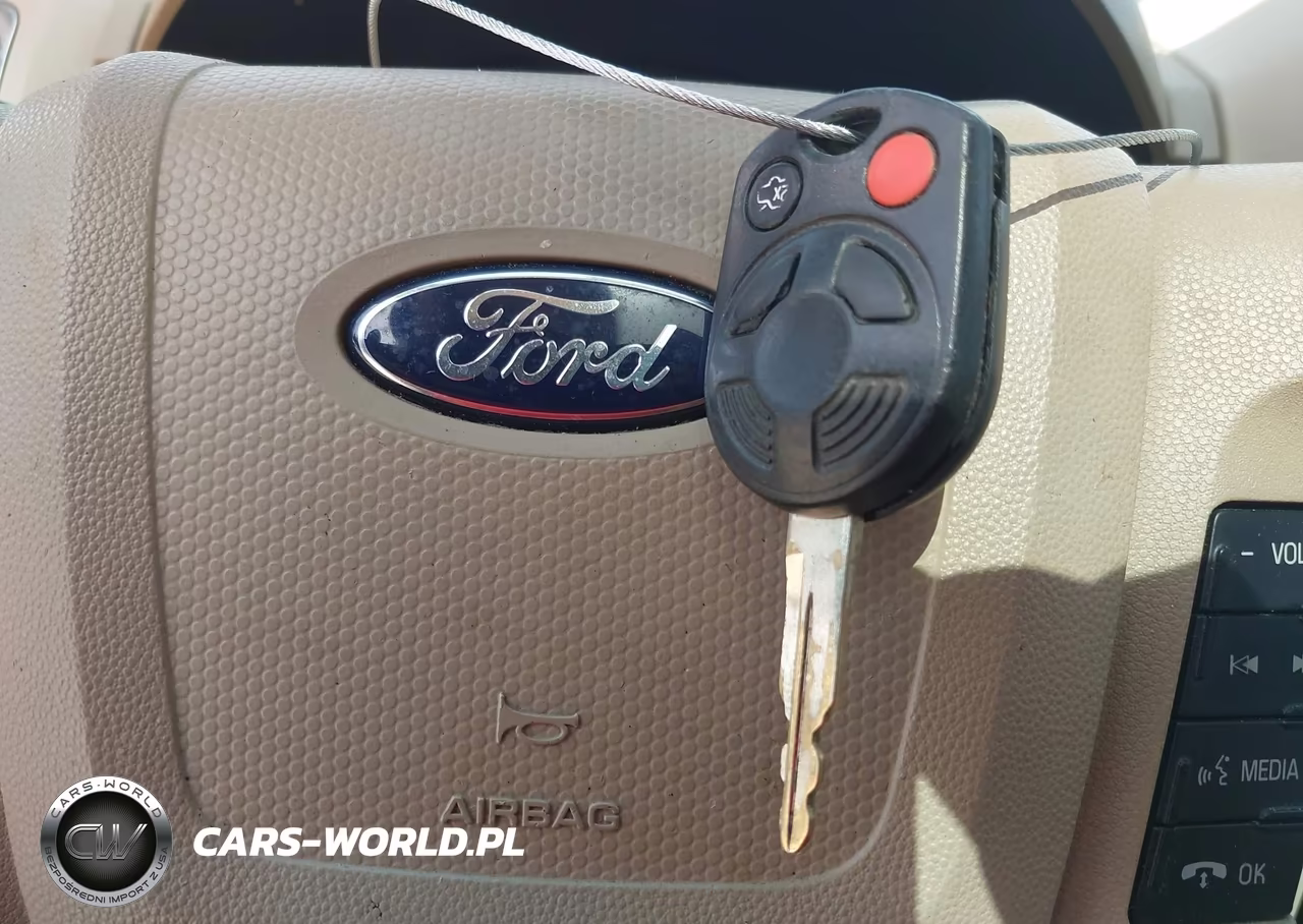 2010 Ford Escape Limited VIN:1FMCU0EG3AKA30554 - 11