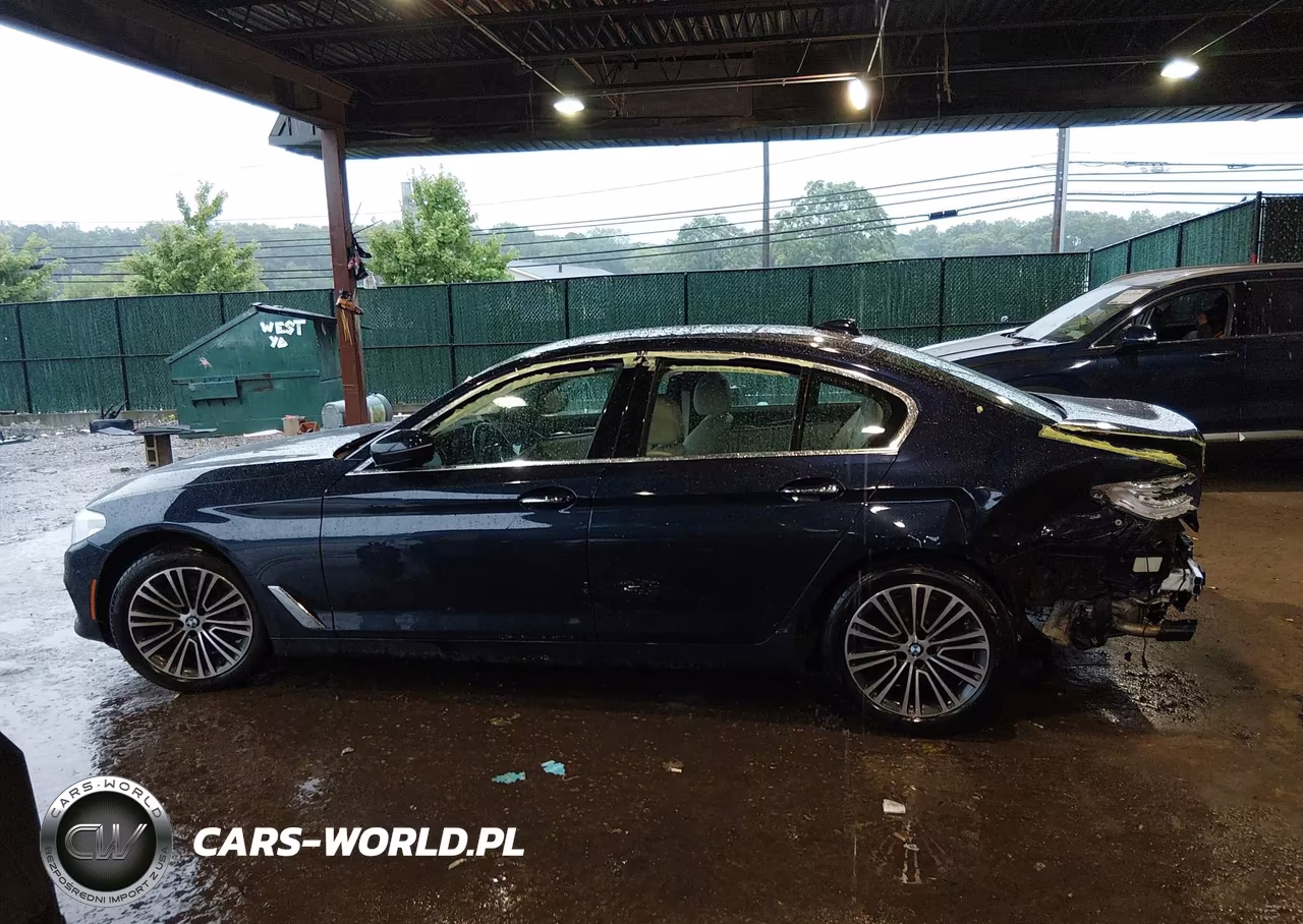 2018 BMW 530I xDrive VIN:WBAJA7C56JWC75226 - 14