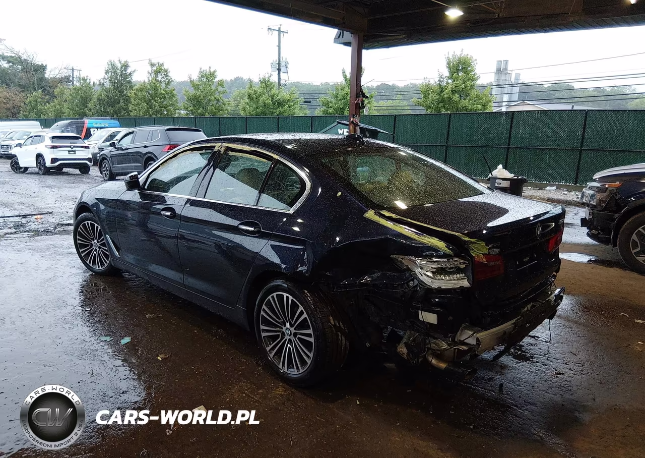 2018 BMW 530I xDrive VIN:WBAJA7C56JWC75226 - 3