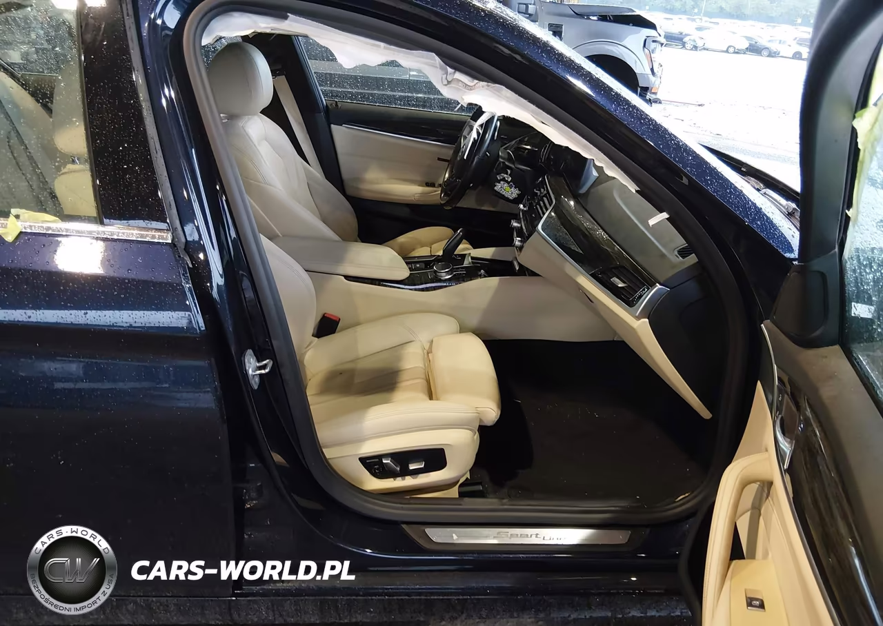 2018 BMW 530I xDrive VIN:WBAJA7C56JWC75226 - 5