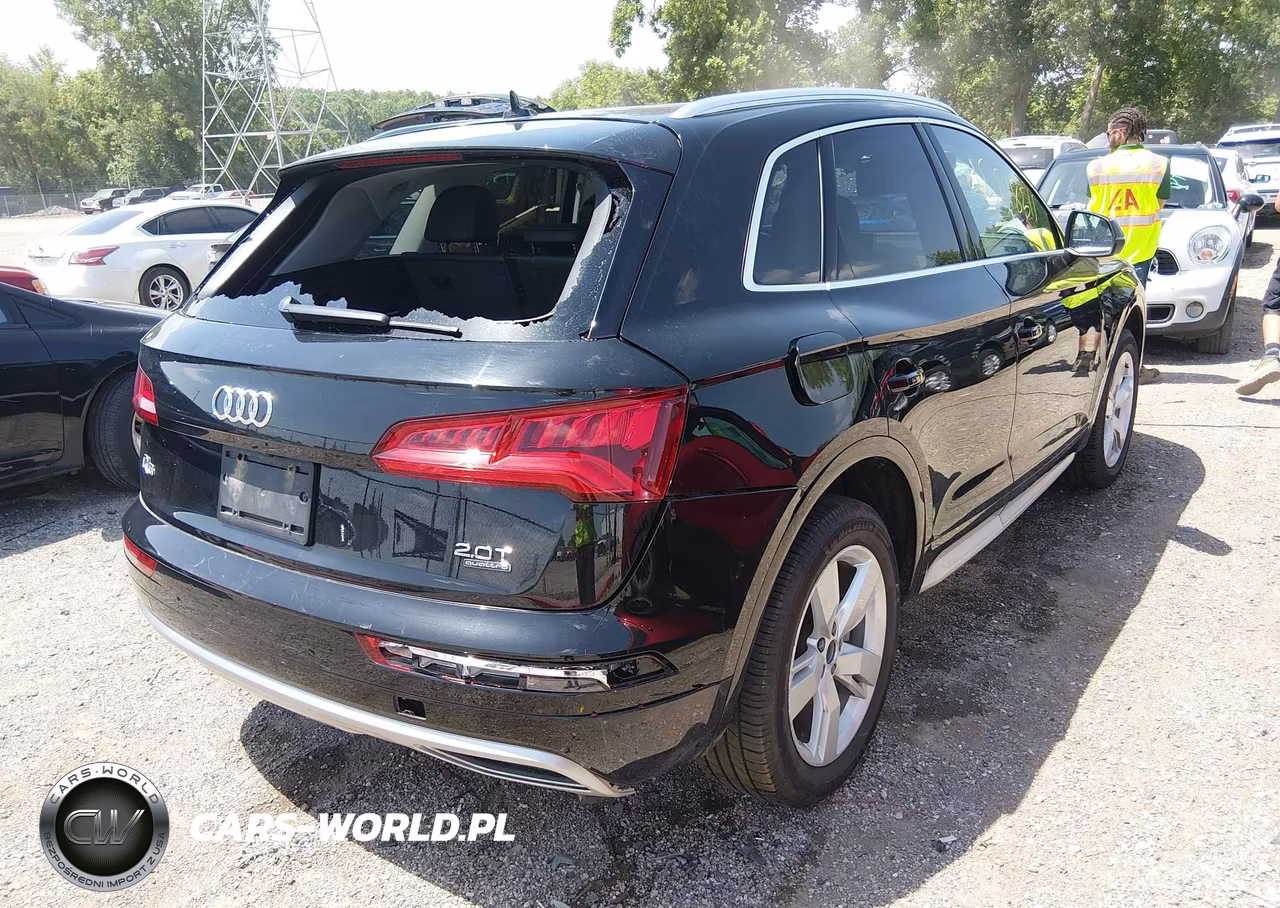 2018 Audi Q5 2.0T Premium-2.0T Tech Premium VIN:WA1BNAFY2J2045602 - 4