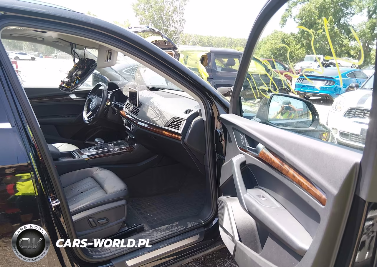 2018 Audi Q5 2.0T Premium-2.0T Tech Premium VIN:WA1BNAFY2J2045602 - 5