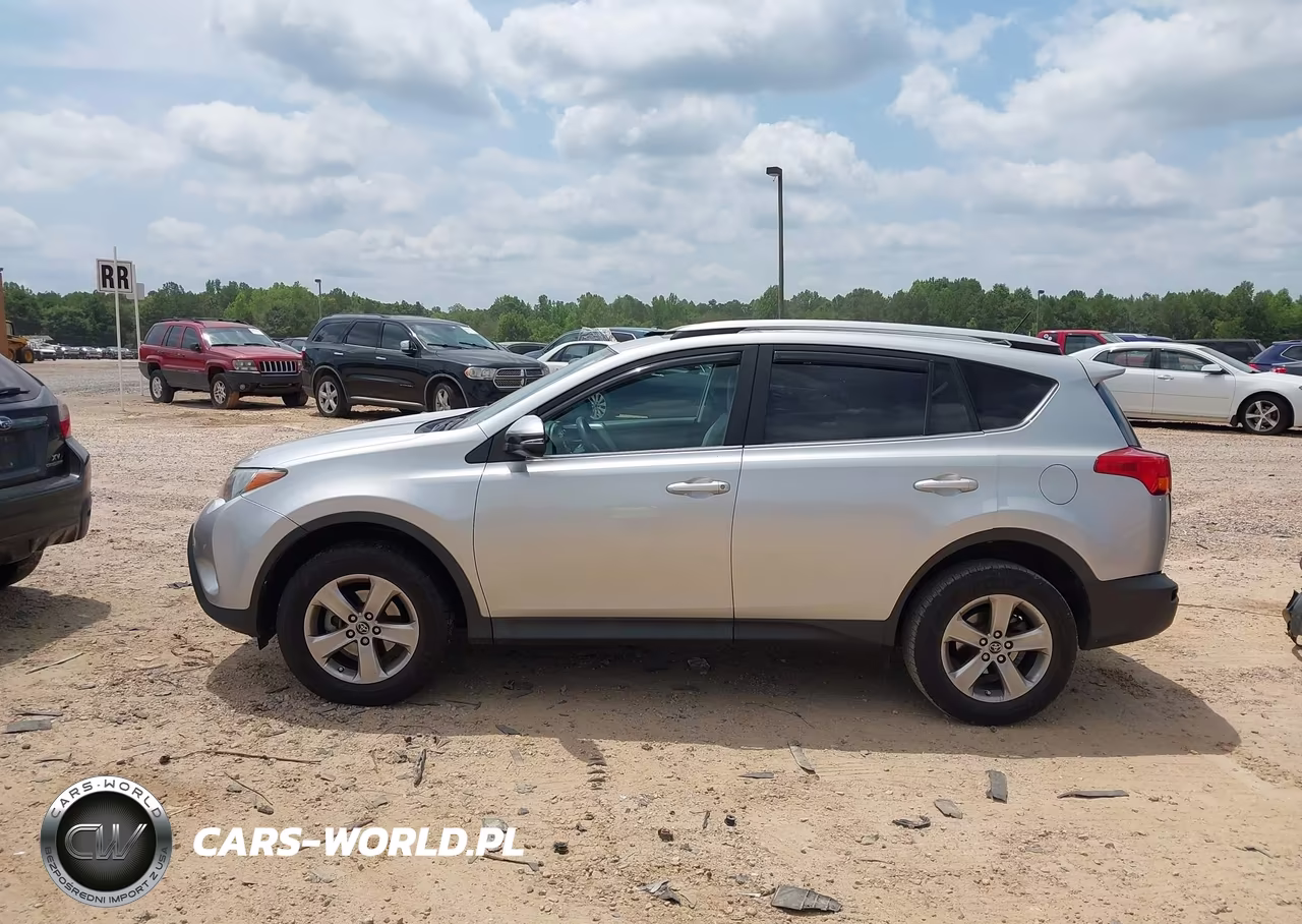 2015 Toyota Rav4 Xle VIN:2T3WFREV0FW232751 - 14