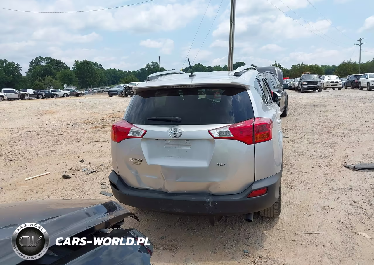 2015 Toyota Rav4 Xle VIN:2T3WFREV0FW232751 - 16