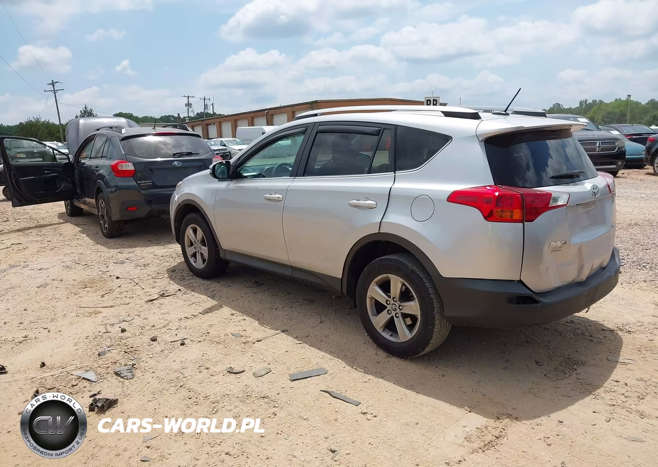 2015 Toyota Rav4 Xle VIN:2T3WFREV0FW232751 - 3