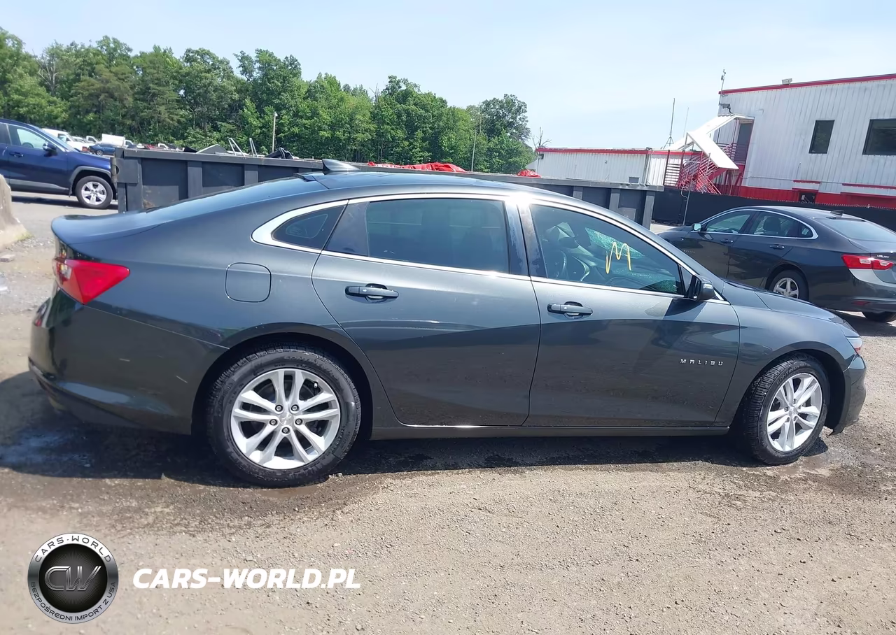 2016 Chevrolet Malibu 1Lt VIN:1G1ZE5STXGF333903 - 13