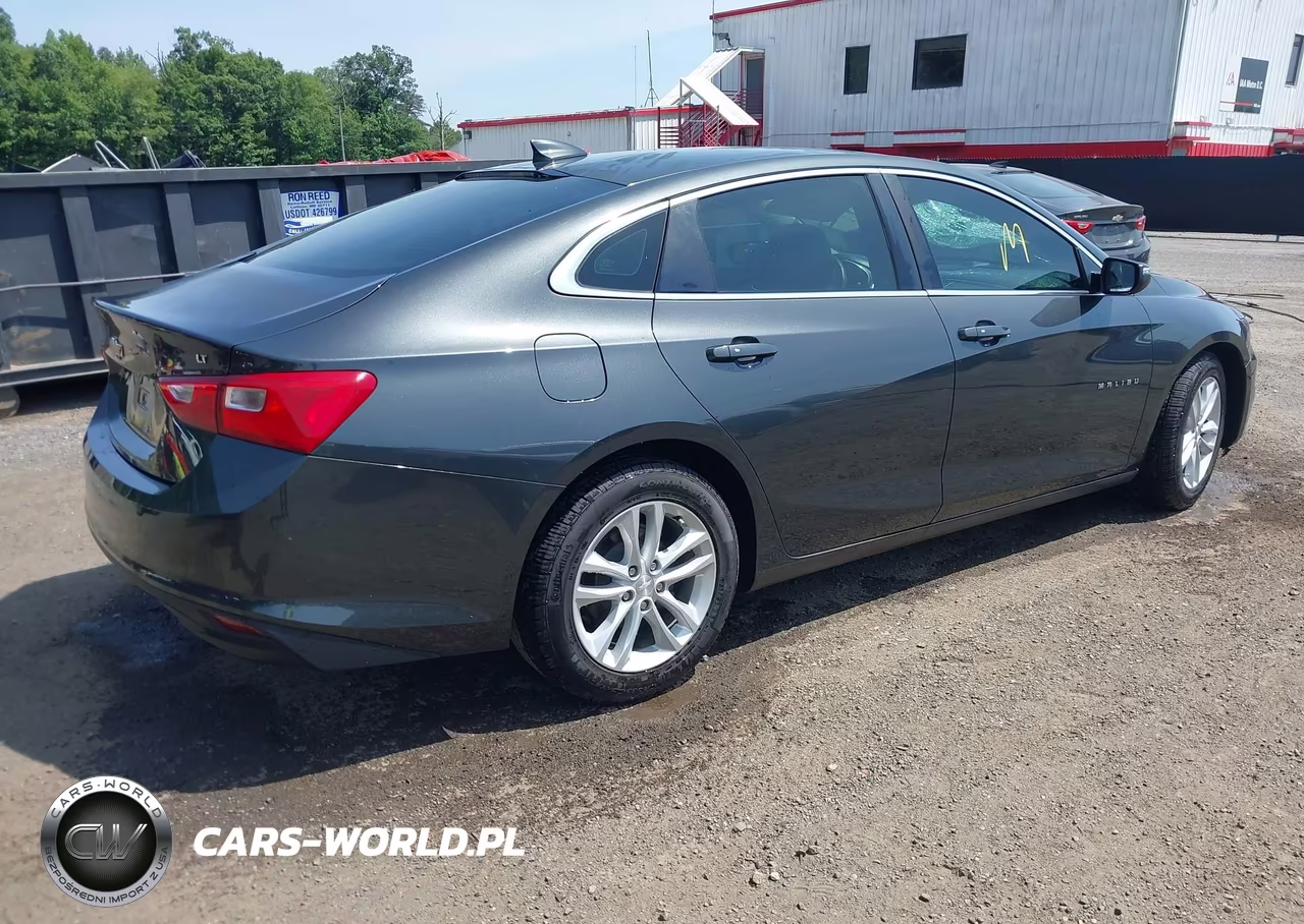 2016 Chevrolet Malibu 1Lt VIN:1G1ZE5STXGF333903 - 4