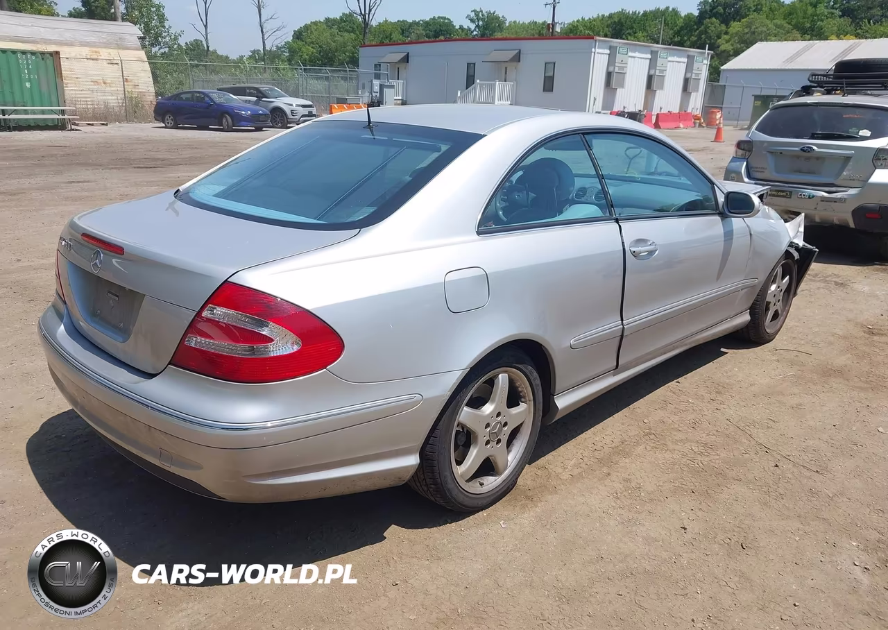 2003 Mercedes-Benz Clk 500 VIN:WDBTJ75J83F053310 - 4