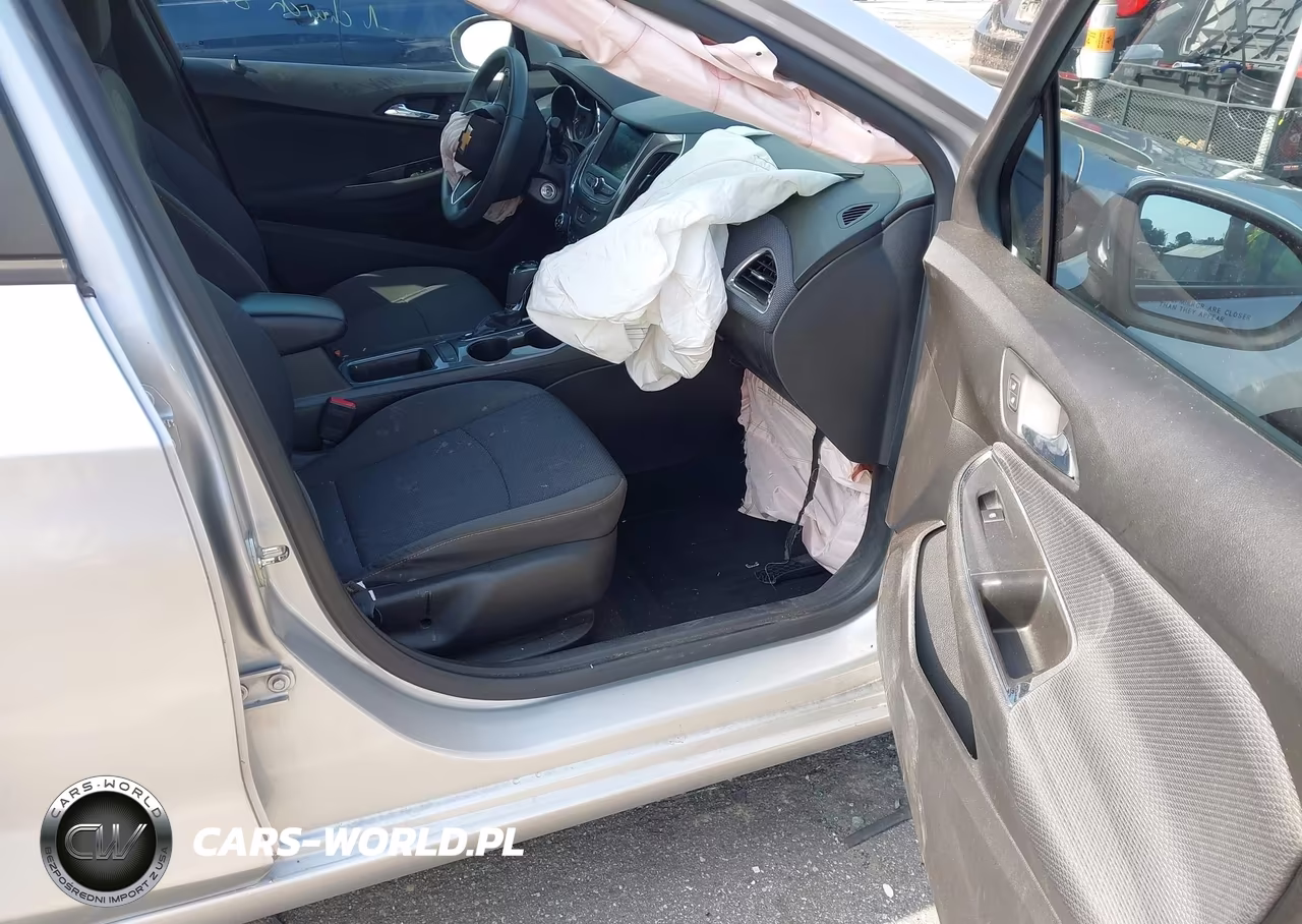 2019 Chevrolet Cruze Ls VIN:1G1BC5SM8K7122542 - 5