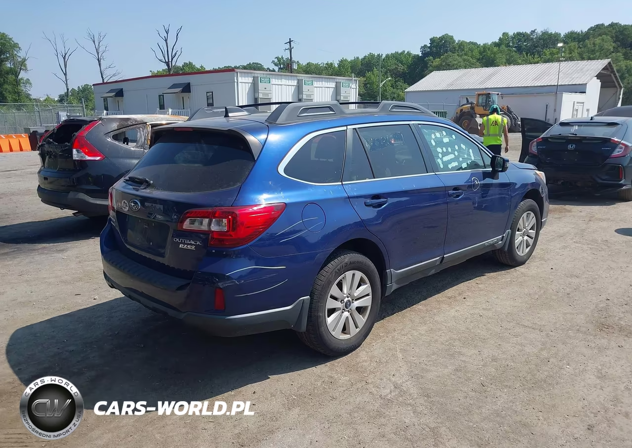 2017 Subaru Outback 2.5I Premium VIN:4S4BSAFC9H3228420 - 4