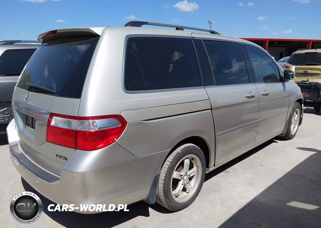 2006 Honda Odyssey Touring VIN:5FNRL38856B053815 - 4