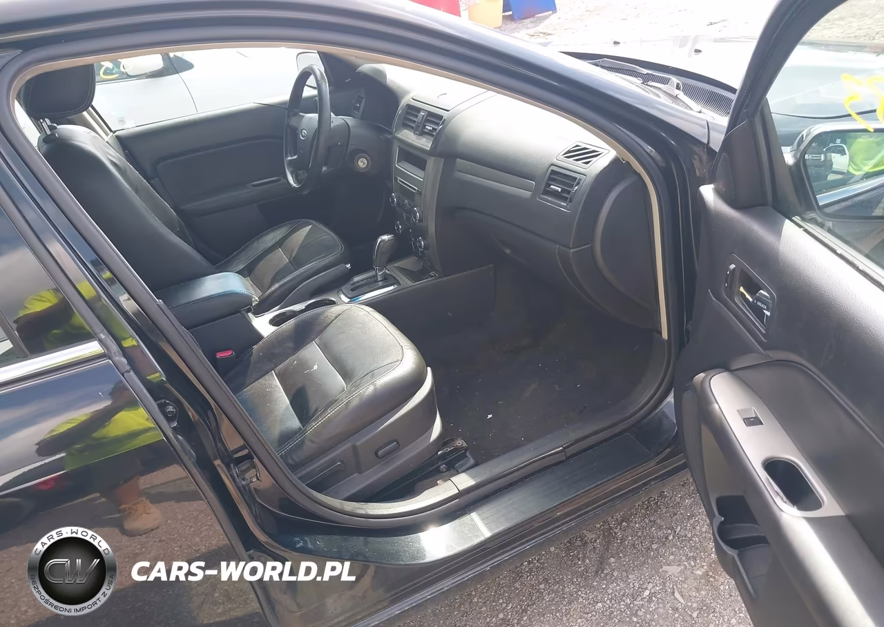 2010 Ford Fusion Hybrid VIN:3FADP0L31AR267870 - 5