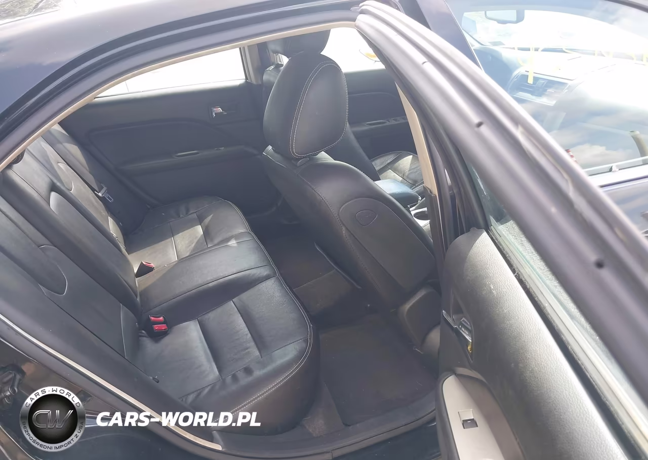 2010 Ford Fusion Hybrid VIN:3FADP0L31AR267870 - 8