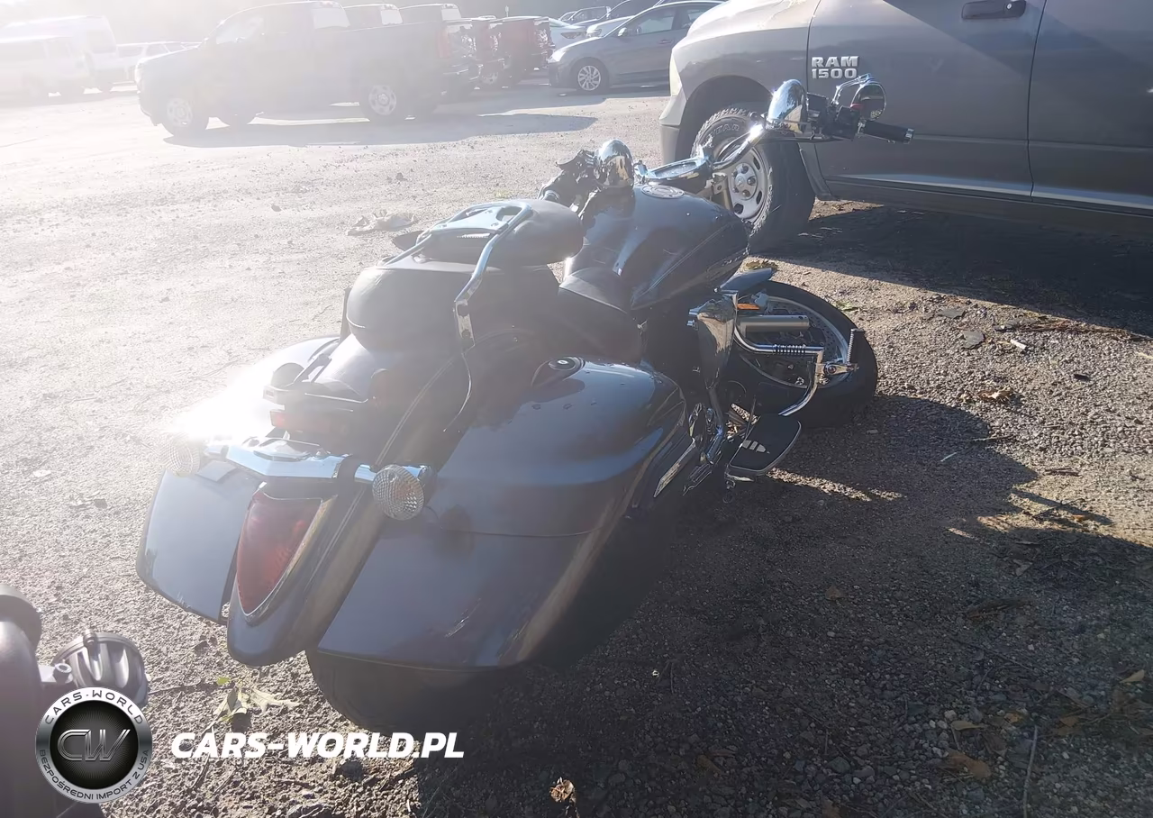 2014 Yamaha Xvs1300 Ct-Cfd VIN:JYAVP32E2EA003684 - 6