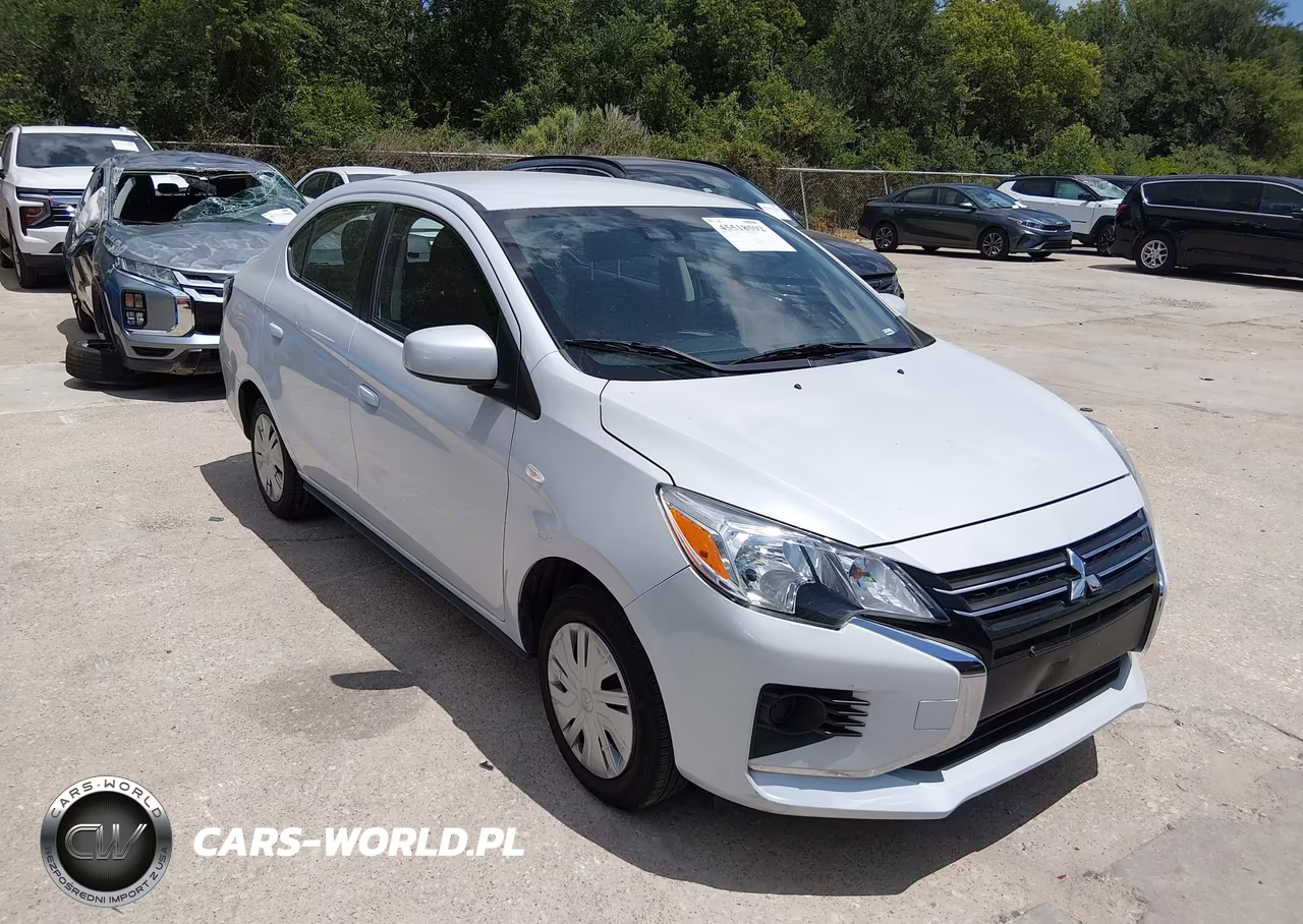 2024 Mitsubishi Mirage G4 Black Edition-Es-Le – zdjęcie 1 z 19