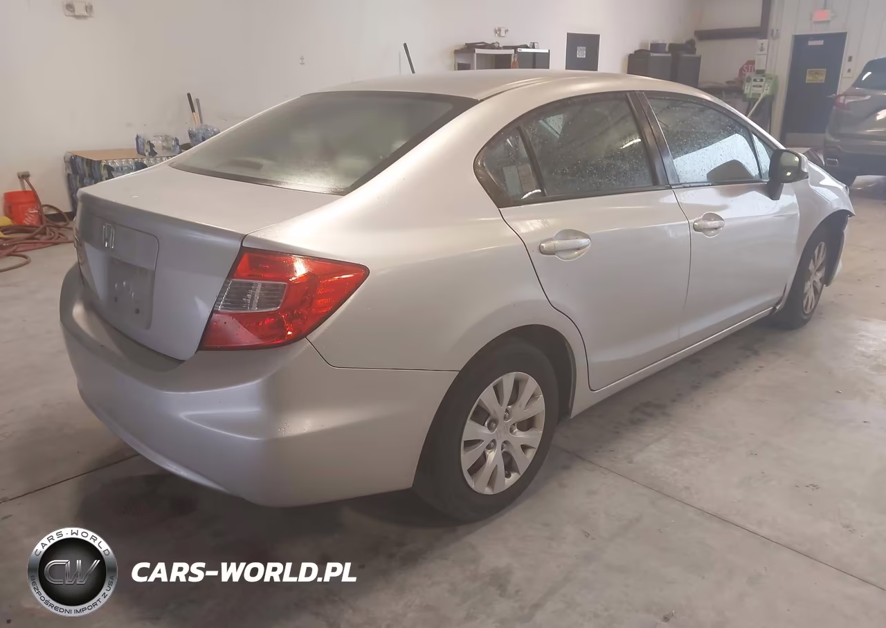 2012 Honda Civic Lx VIN:19XFB2F5XCE075867 - 4