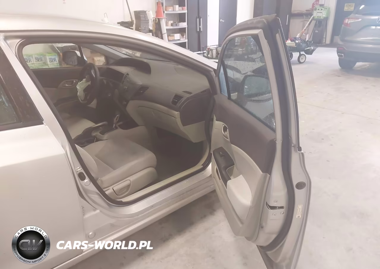 2012 Honda Civic Lx VIN:19XFB2F5XCE075867 - 5