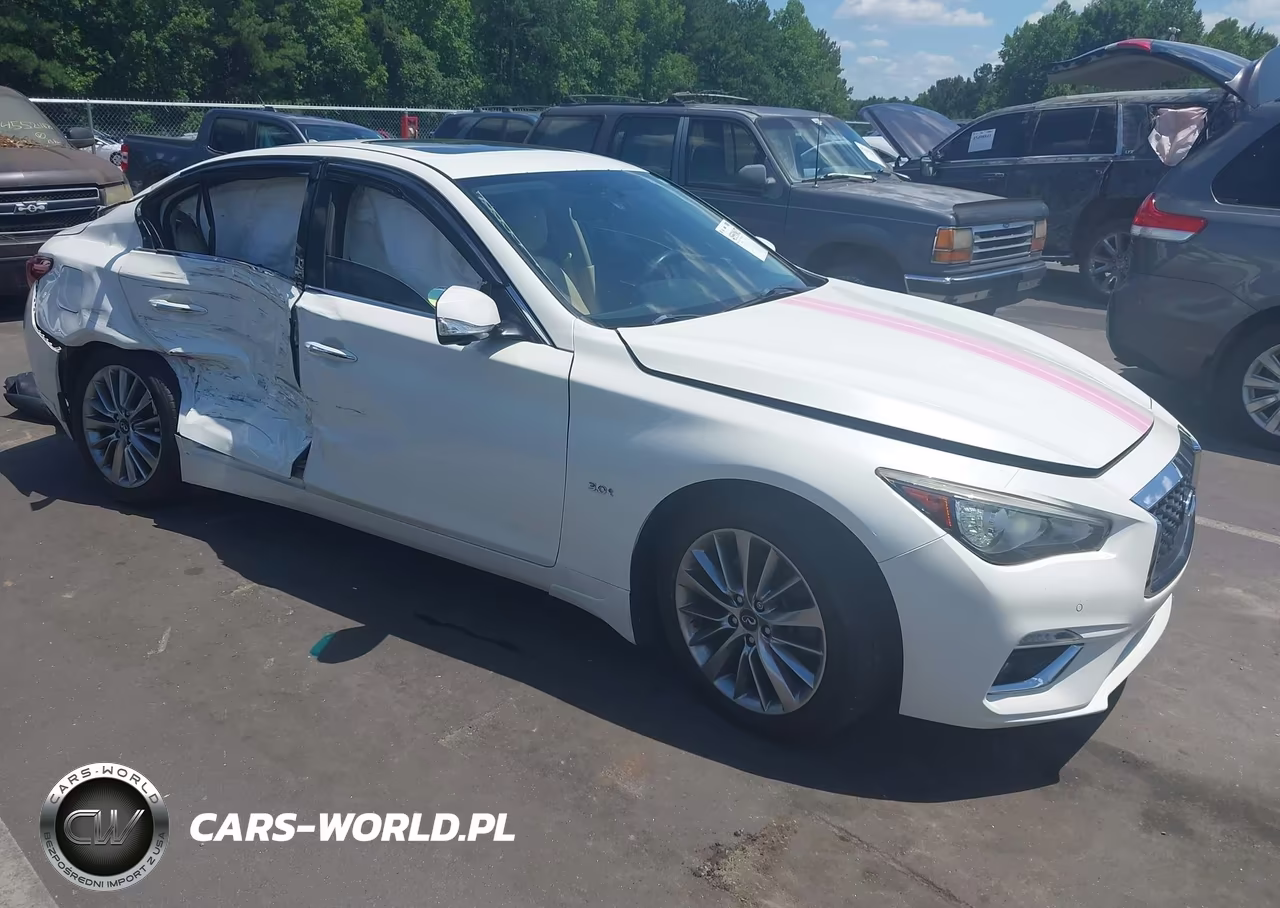 2018 Infiniti Q50 3.0T Luxe – zdjęcie 1 z 16
