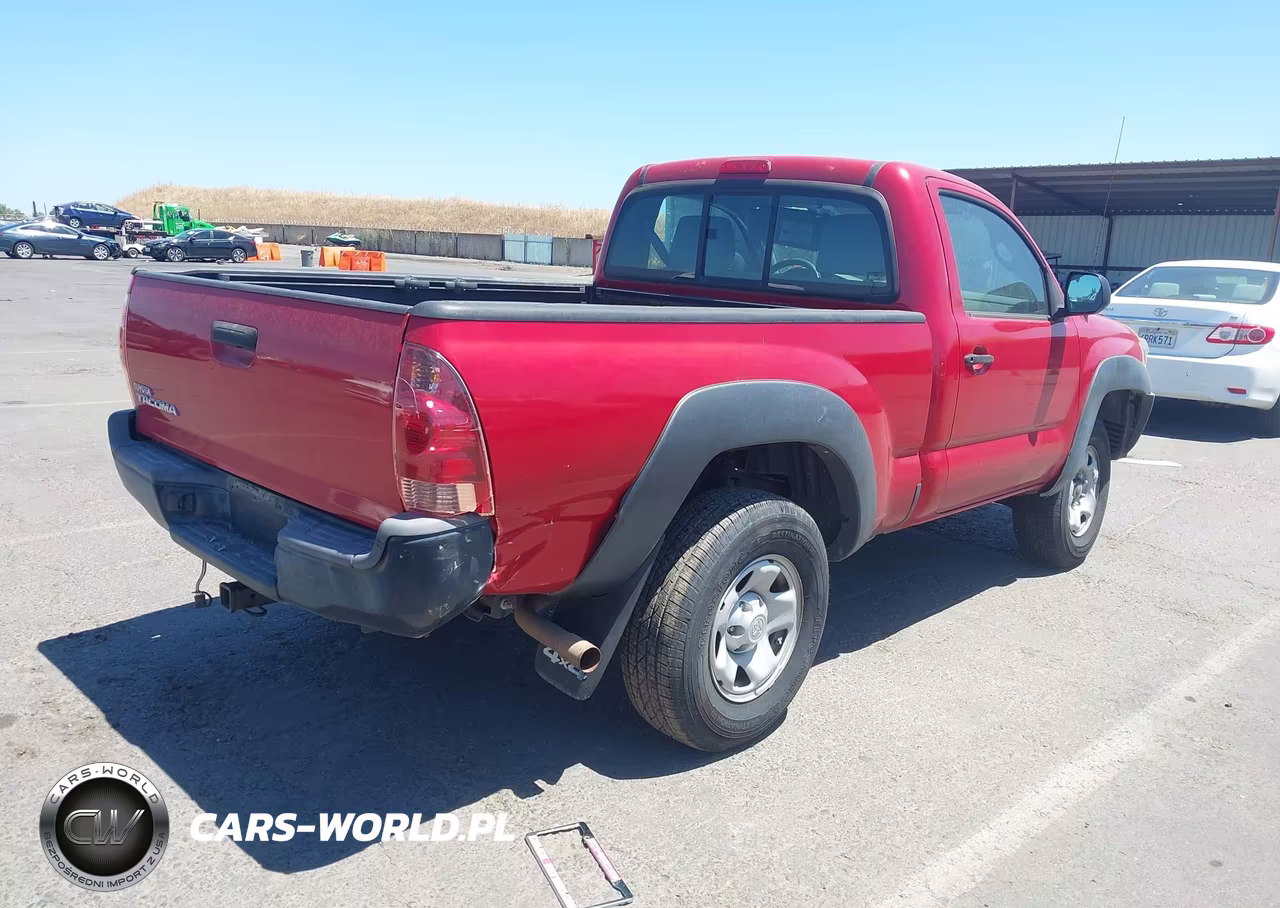 2014 Toyota Tacoma VIN:5TFPX4EN8EX019786 - 4