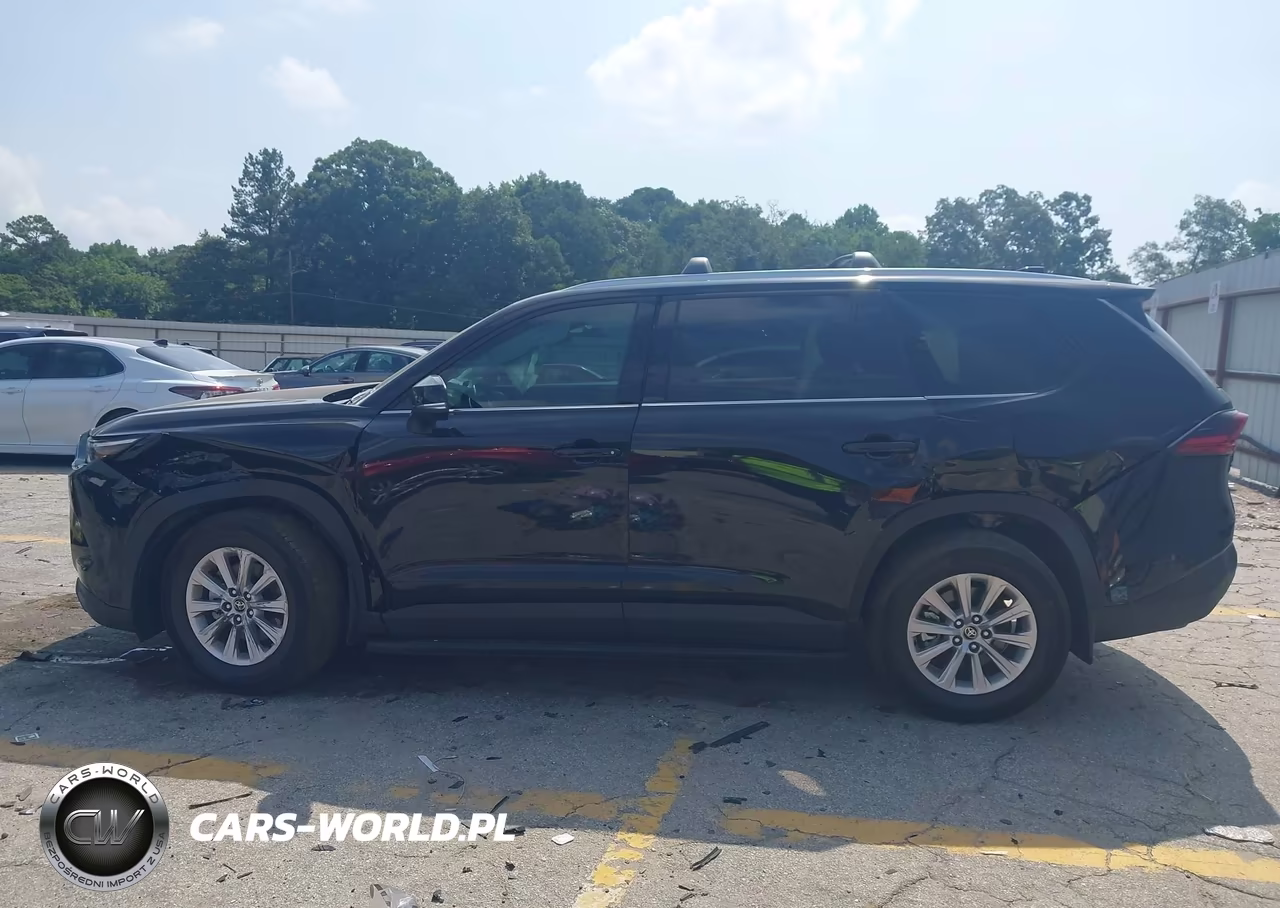 2026 Toyota Grand Highlander Xle VIN:5TDAAAA55TS035832 - 14